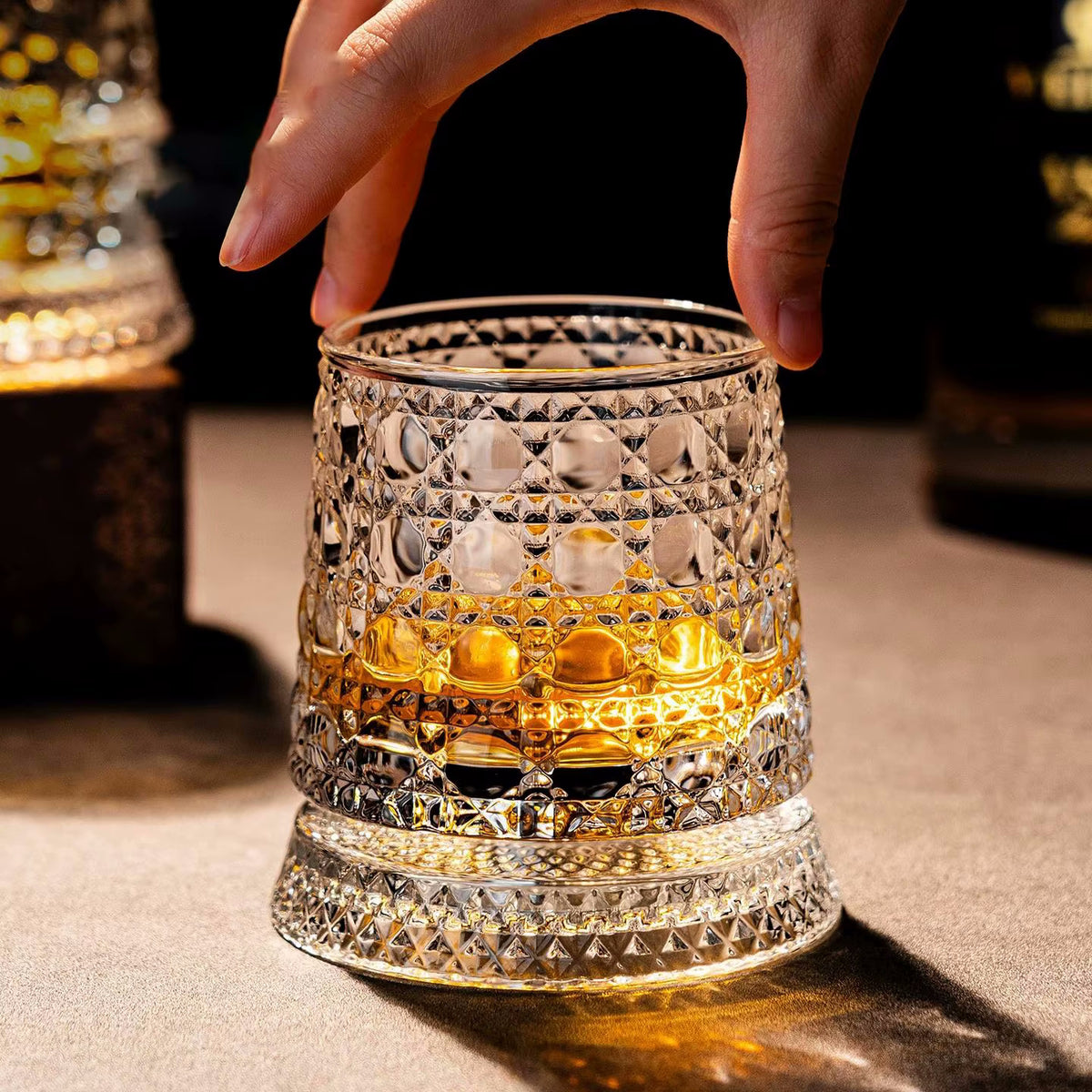 Unique Gift Drinkware For Home Bar Social Club Spinning Glass With Coaster